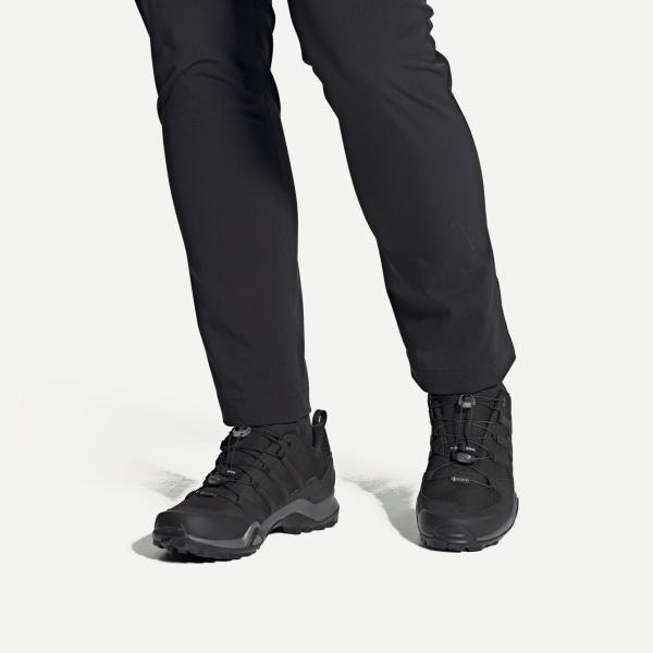 Кроссовки TERREX SWIFT R2 GTX (RU 42 UK 9.5 USm 10 СМ 27.1; core black/core black/grey five)